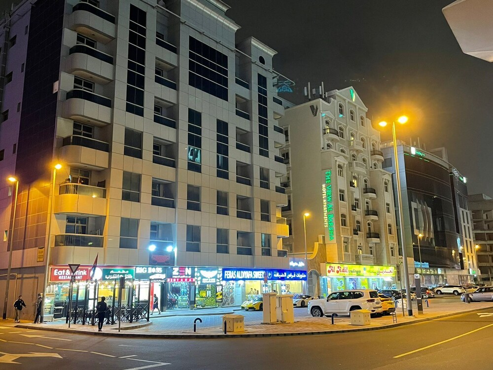 AlBarsha 1 Hostel By PHM