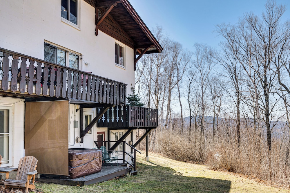 Hiking Galore: Mittersill Townhome in Franconia!