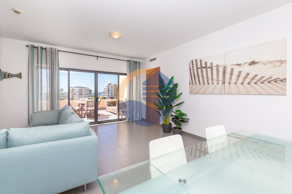 06 in Portim o With 3 Bedrooms and 2 Bathrooms