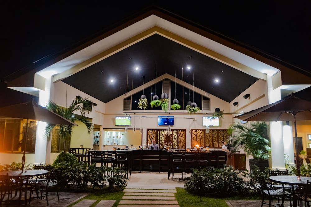 Hotel Lomas del Volcan - Property Image 12