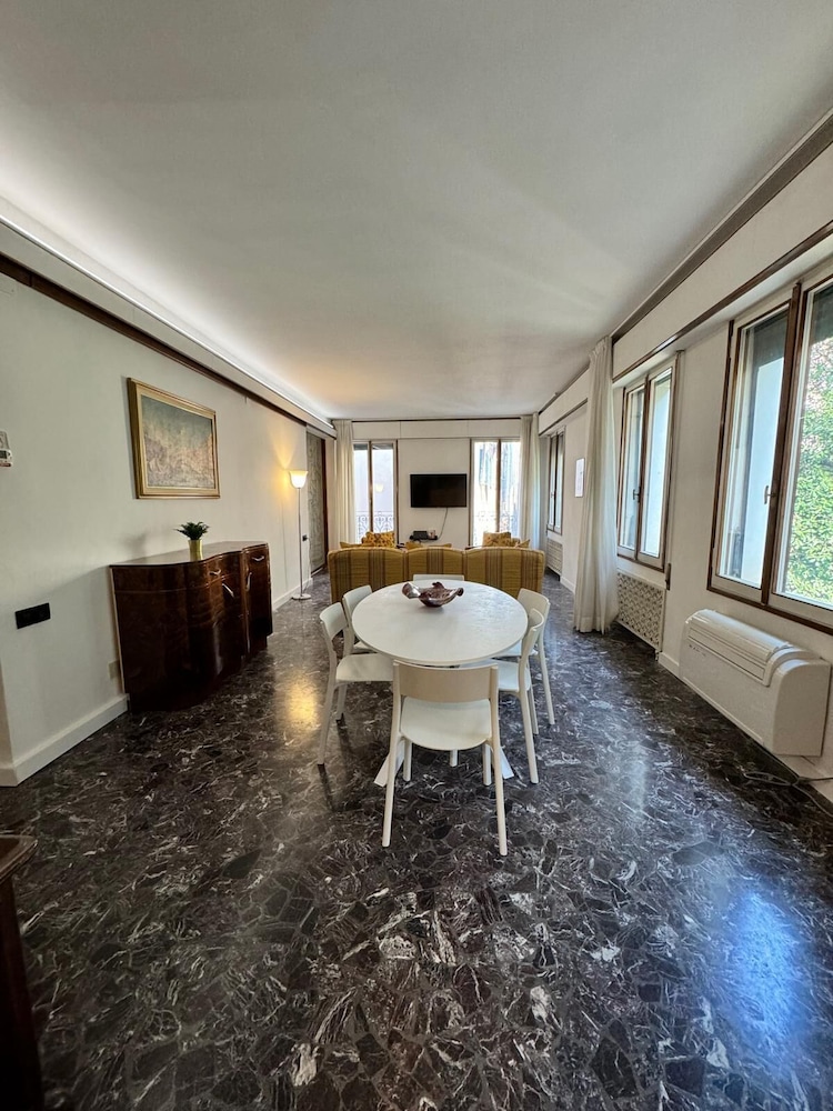 madoneta apartment