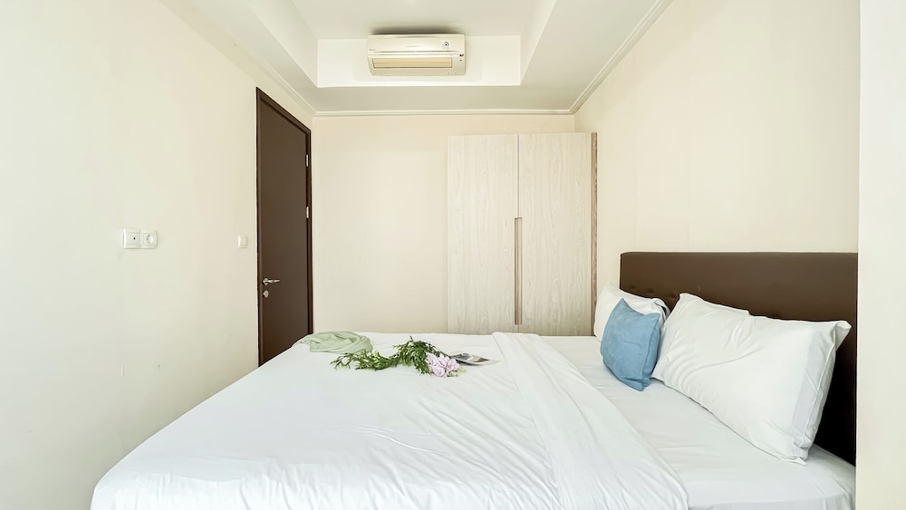 Comfort Living 2Br At Menteng Park Apartment