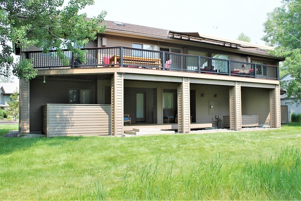 Lone Eagle Landing 2 3 Bedroom Home