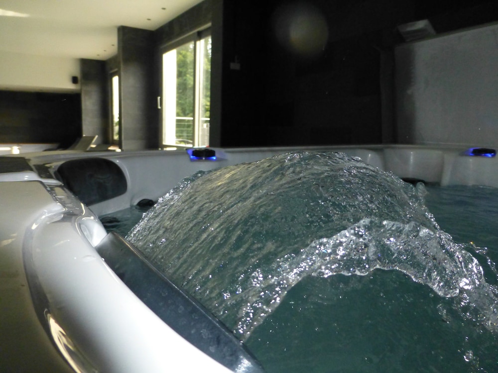 Le Clos Du Miroir