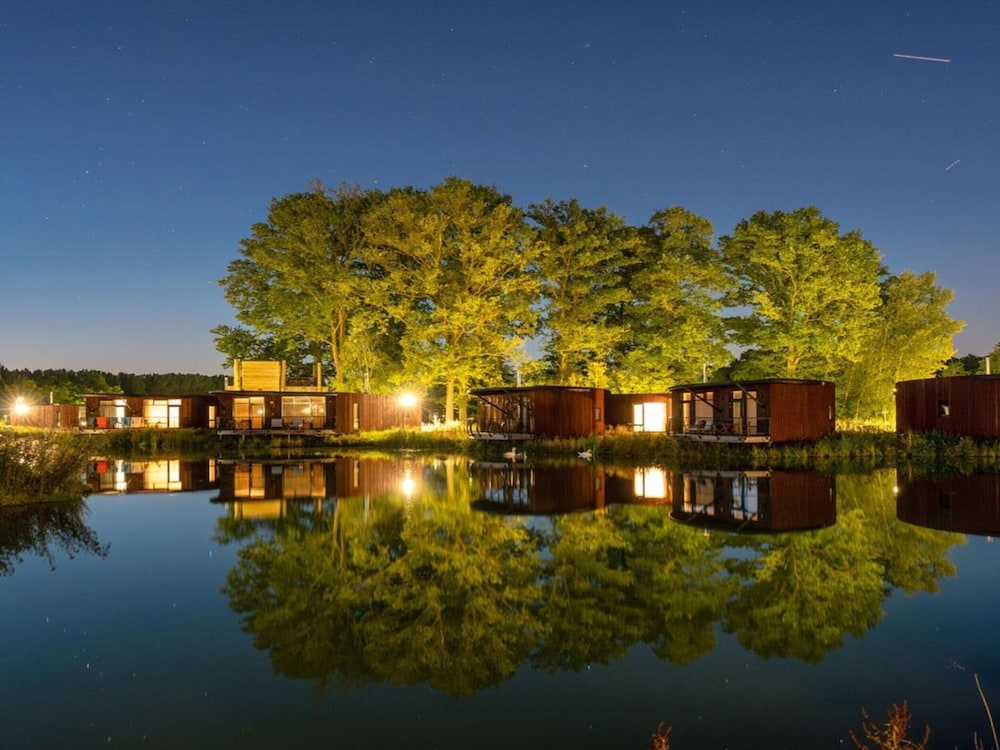 Relaxing Bungalow Stay