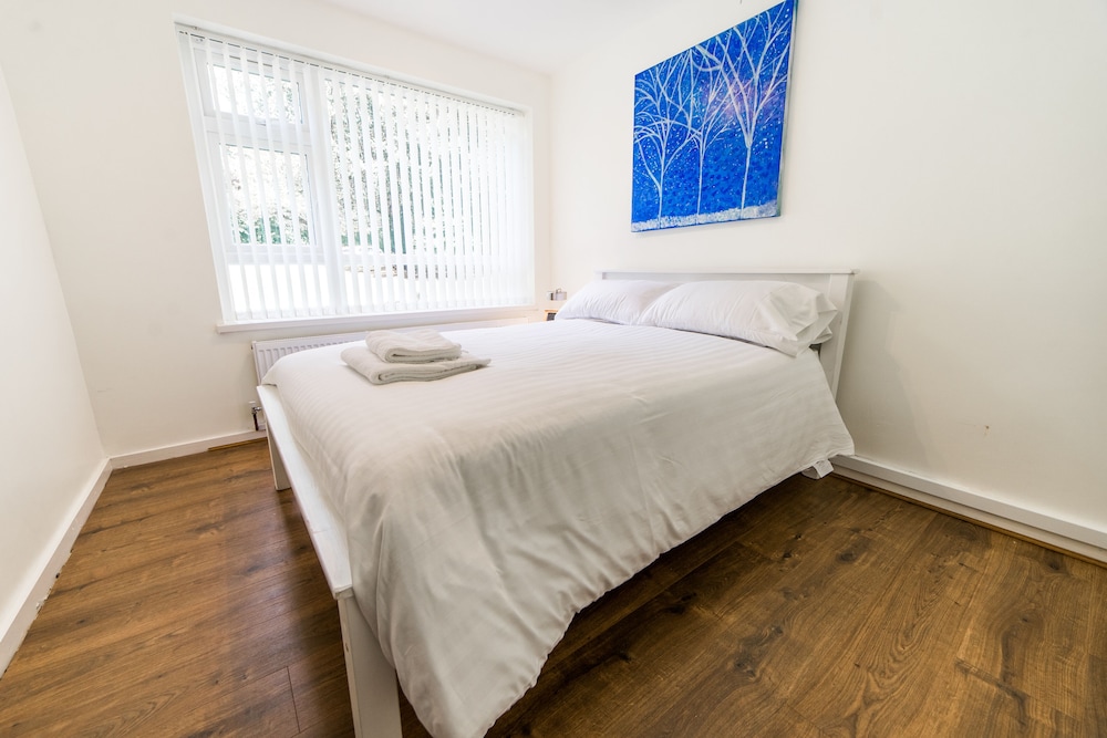 The Whetstone exclusive oasis view 5