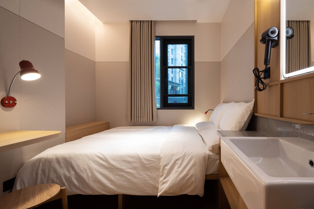 Shanghai Desti Youth Hostel - Jing 'an Temple, Changping Road