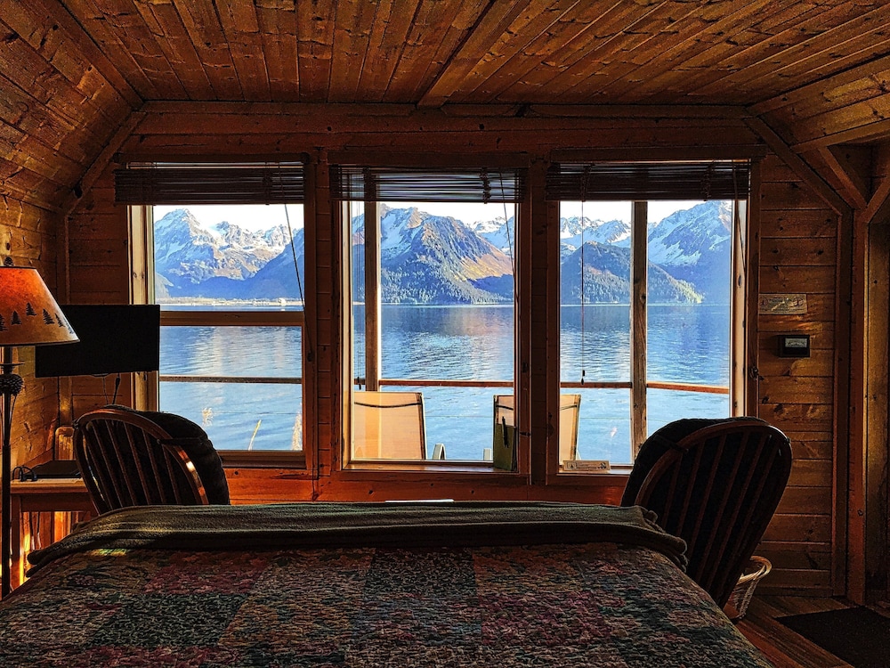 Angels Rest on Resurrection Bay LLC
