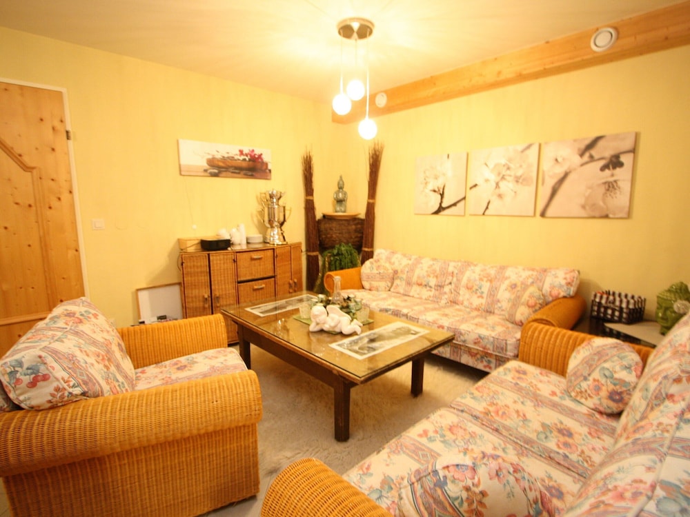 Scenic Apartment in Krispl Salzburg With Swimming Pool