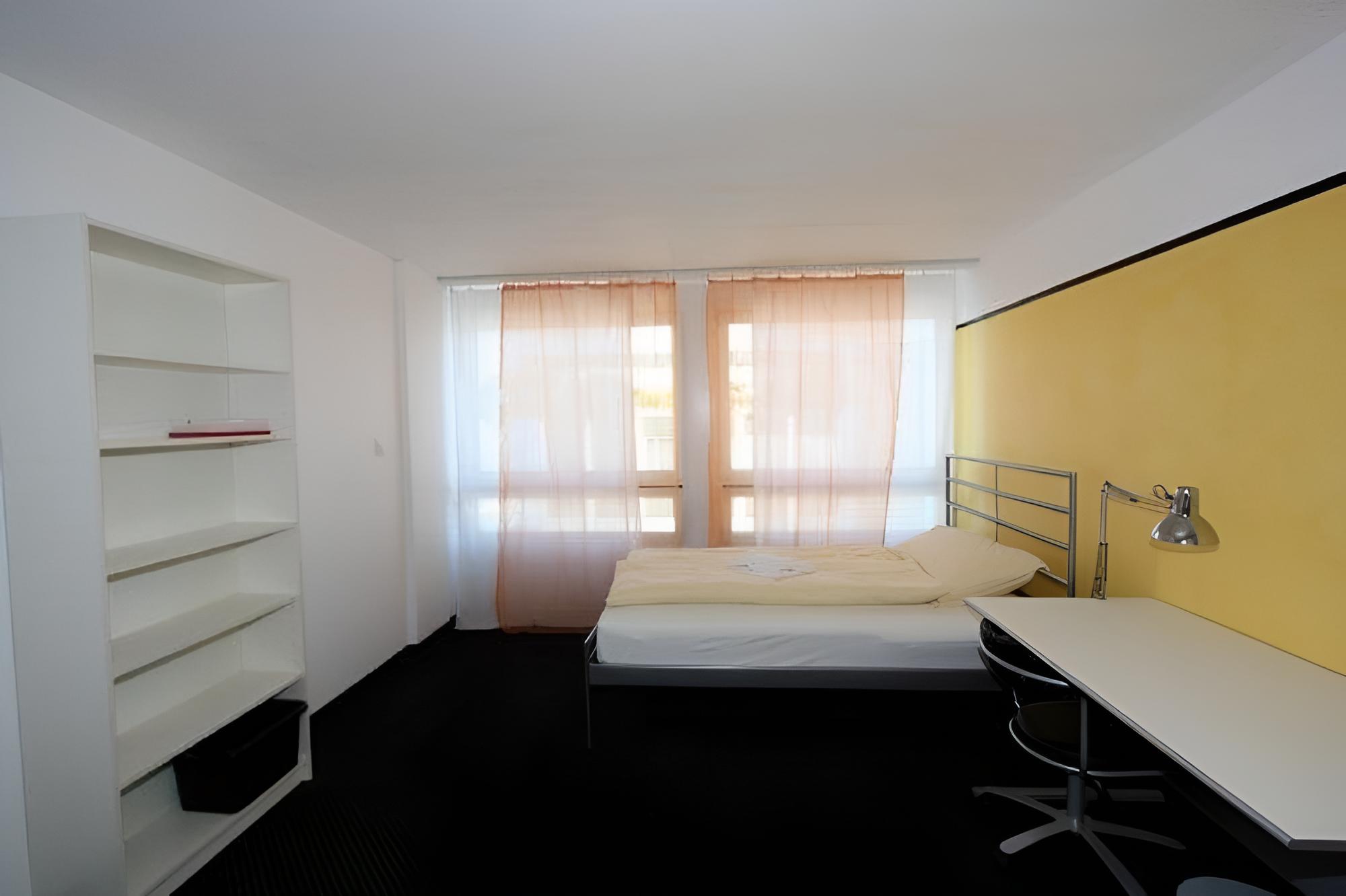 Primestay Self Check-in Hotel Altstetten