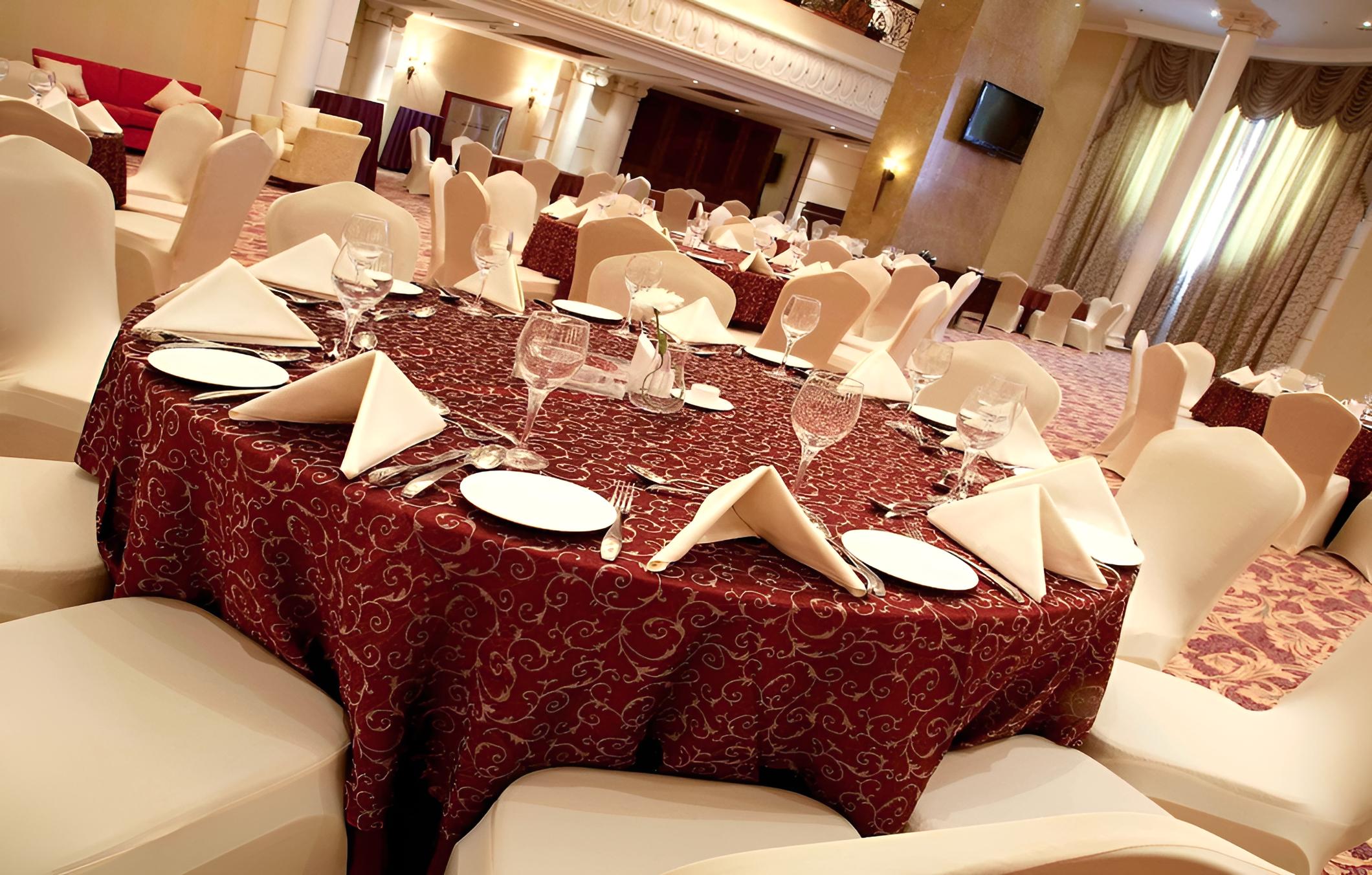 banquet hall
