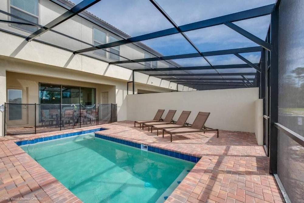 Lakeview Disney Resort 5br Townhome w Pool