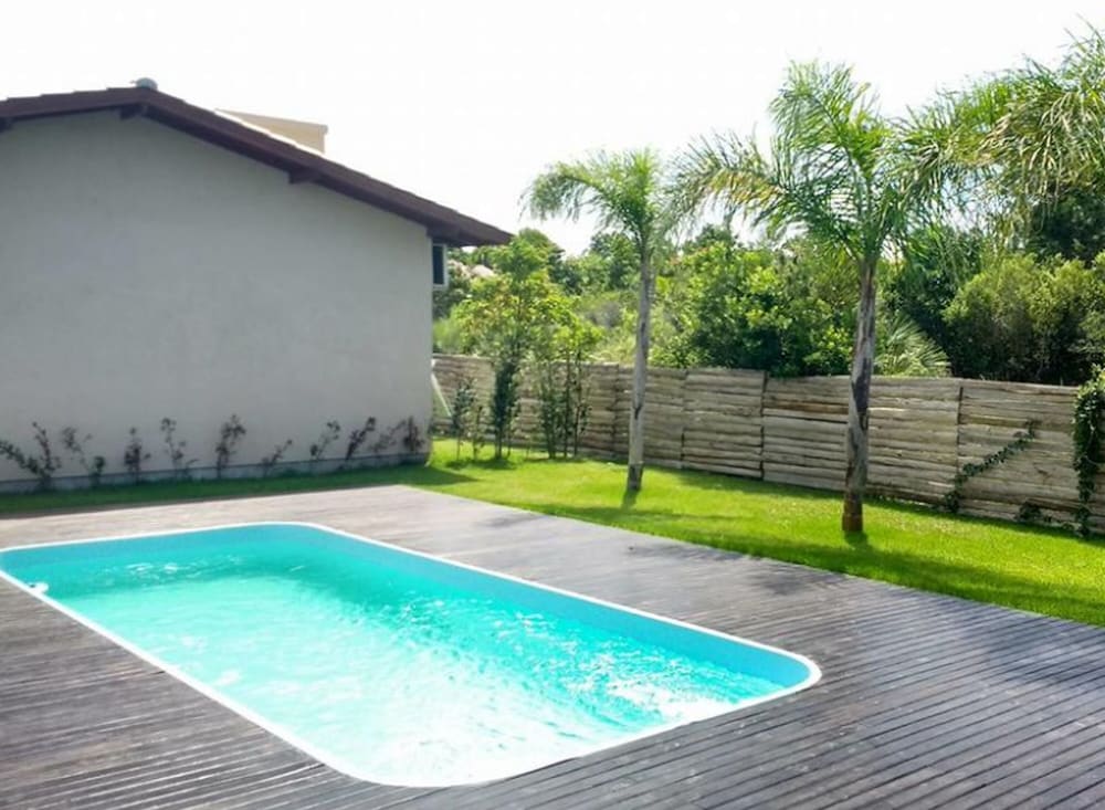 Innbox - Praia Do Rosa - Hostel