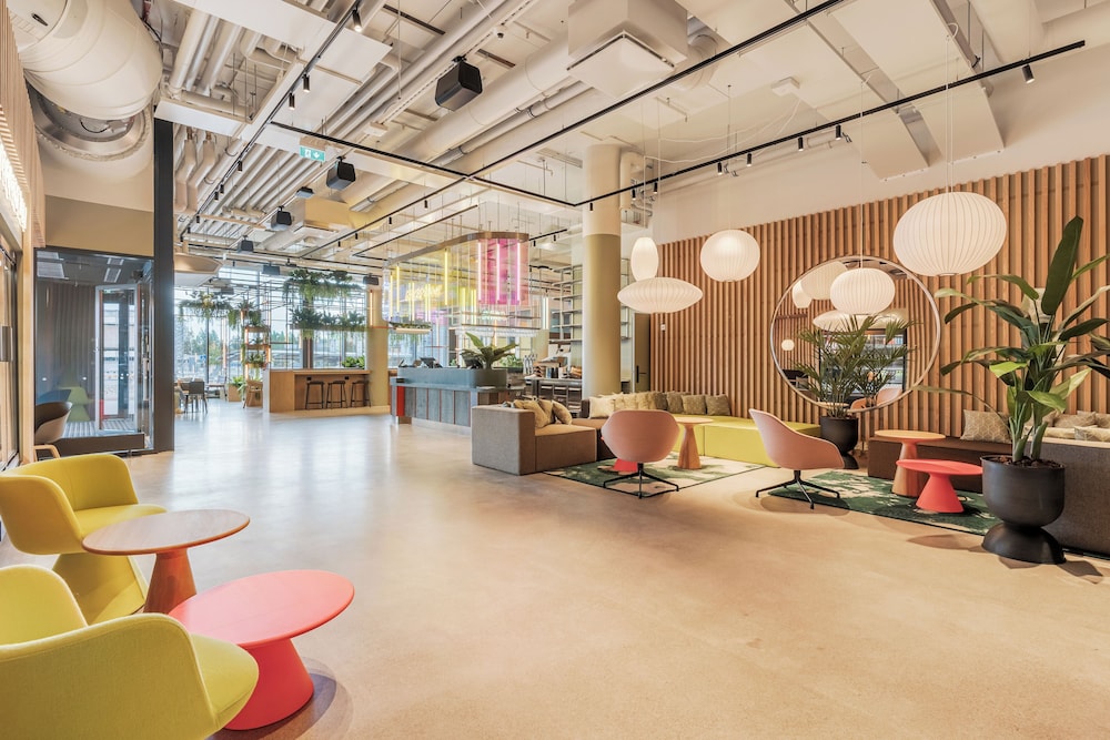 Vantaa Vacations - Comfort Hotel Helsinki Airport - Property Image 3