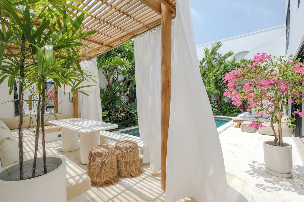 Altara Villa Umalas