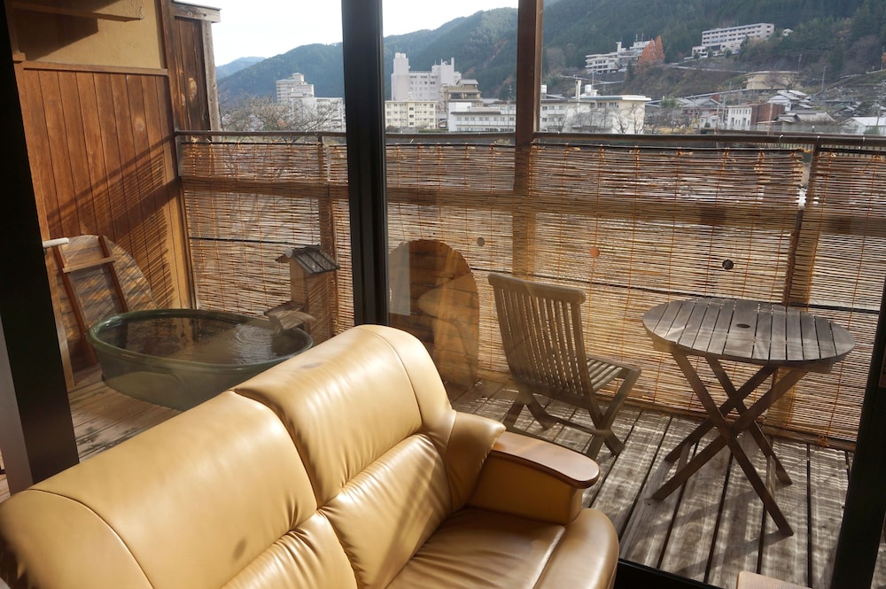 Gero Onsen Bosenkan