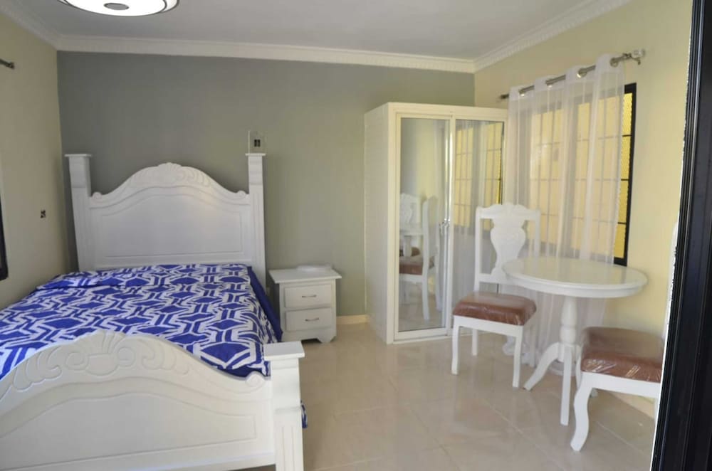 Residencial Lakis 1 view 2