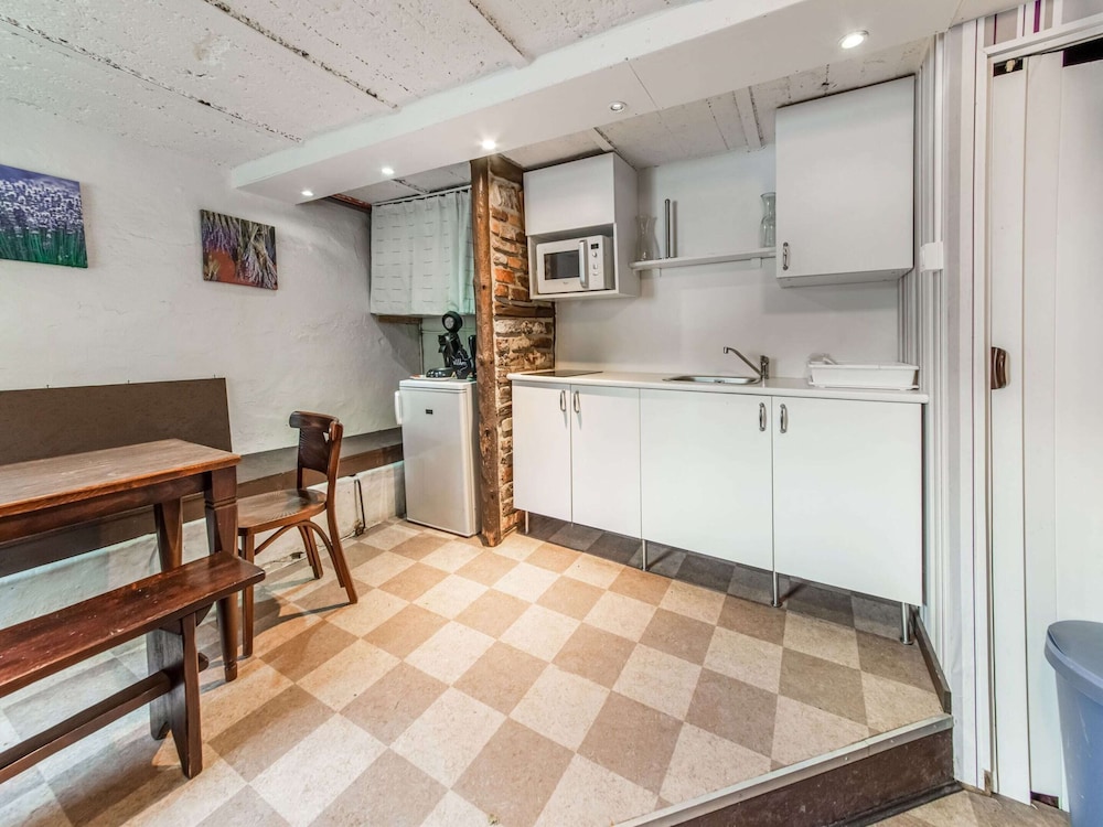 Cosy Holiday Home in Cherain near Forest view 5