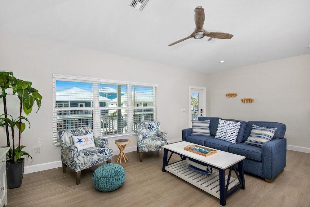 Bettys Beach House