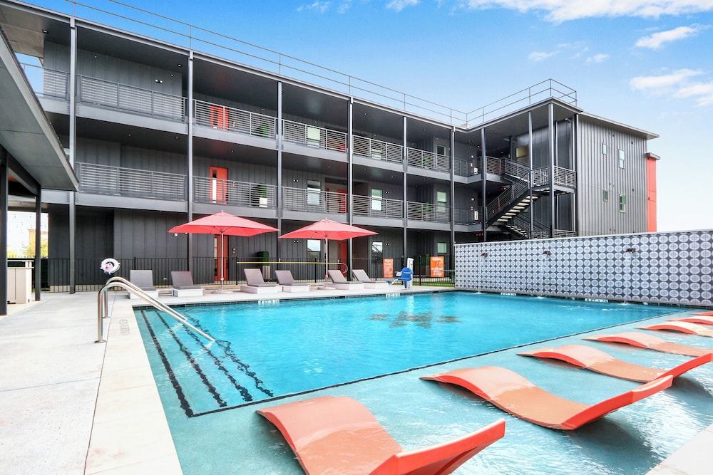 Luxury Resort-style Living Centrally Located