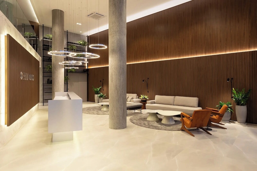 Luxury Stay Steps from Praia Brava