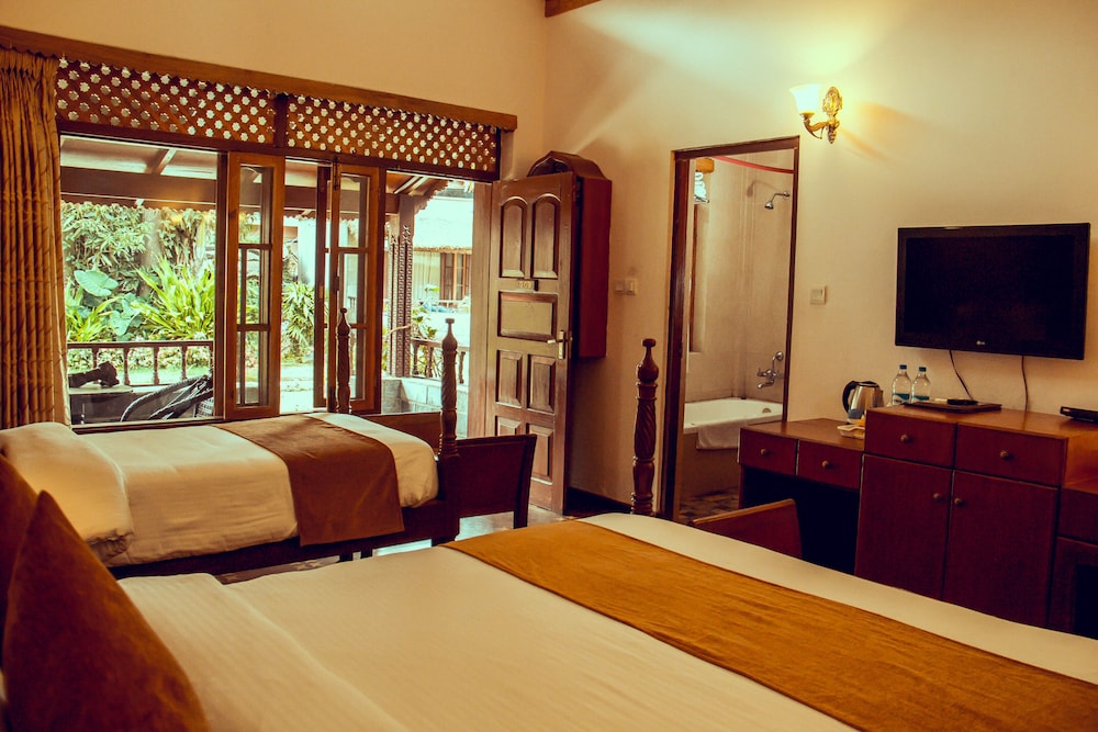Lake View Resort