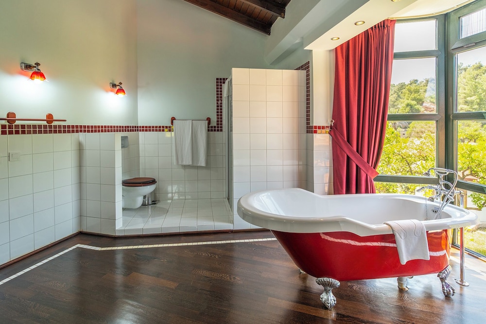 Cottage House - Adult Only