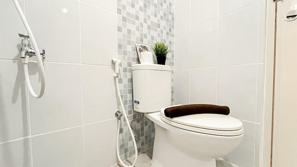 Modern 2Br Apartment Near Tokyo Hub At Tokyo Riverside Pik 2