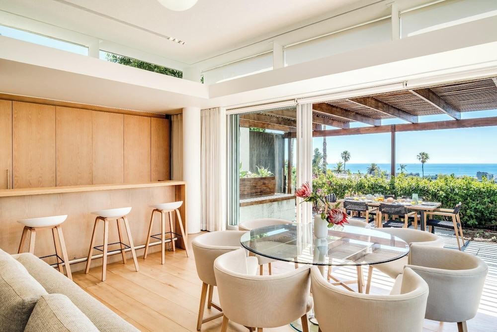 Elegant Fresnaye Ocean View 4bed Nerine Manor