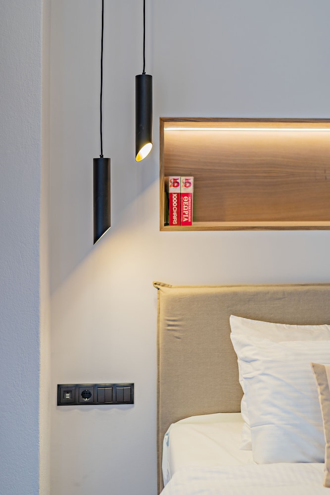 Oniro Suites photo 2