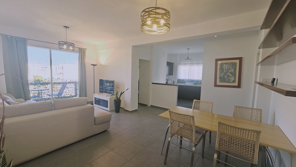 150 LIM -stay Limdream Apartment