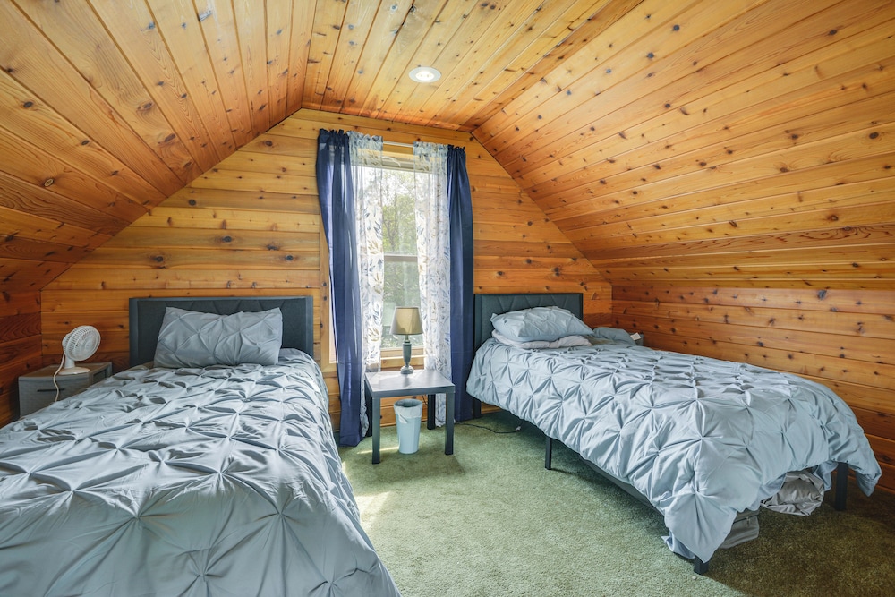 Lakefront Views & Private Yard: Three Mile Bay Gem view 2
