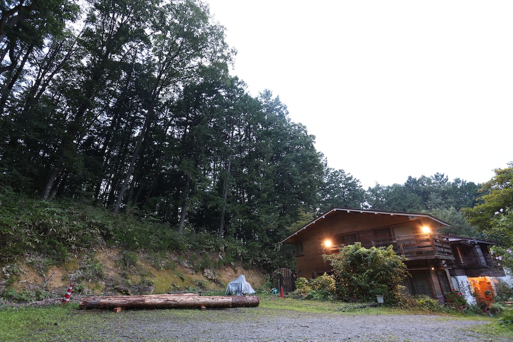 Inn of Amigos Yasuda Pension