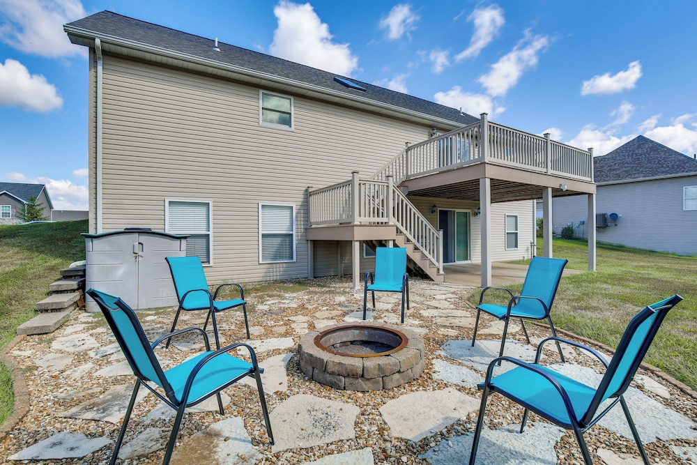 Sip, Soar & Explore: Spacious Union Home w/ Yard