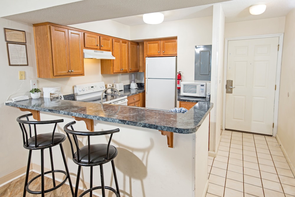 Sands Beach Club 120 2 Bedroom Condo