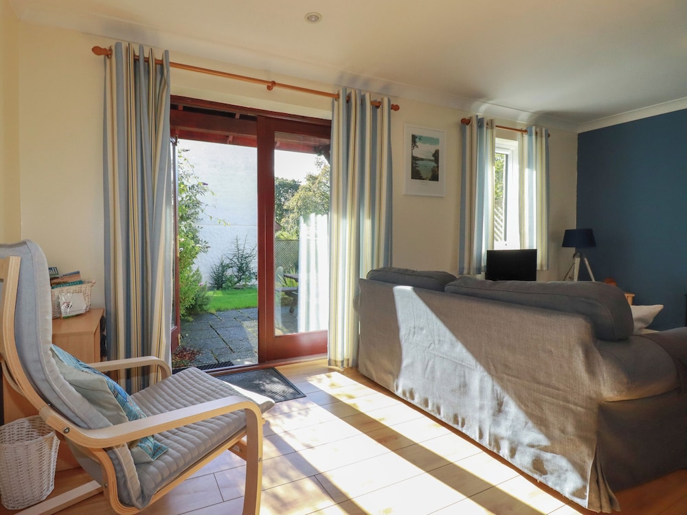 Coombe Cottage