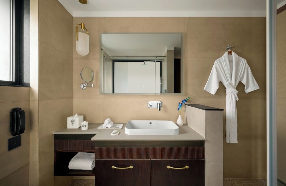 Storii By ITC Hotels Akanni Naina Tikkar