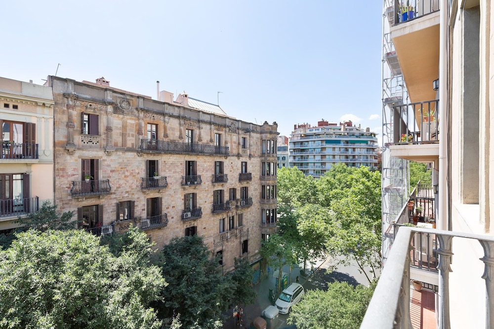 Stay U-nique Apartments Urgell