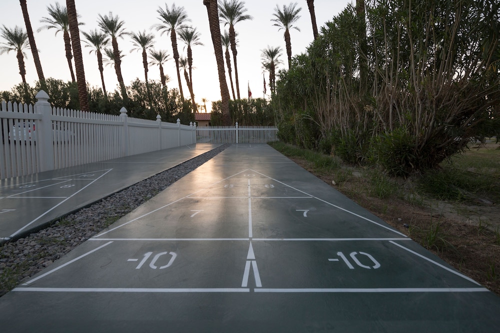 Palm Springs RV Resort