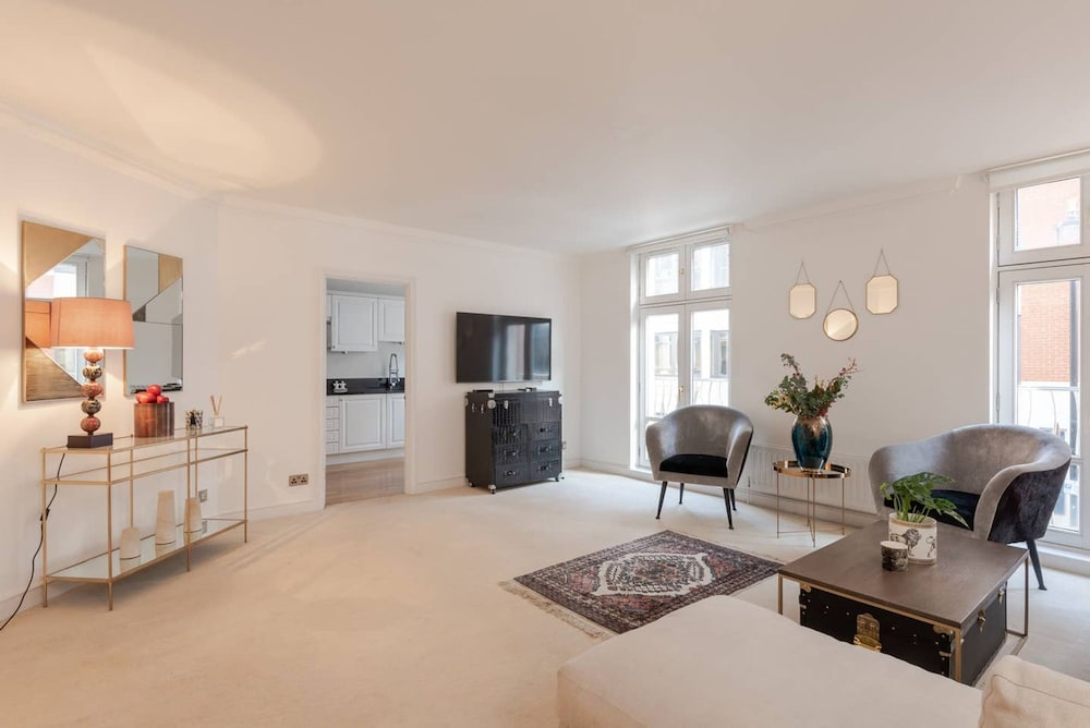 The Mayfair Muse - by Out of Office Lifestyle