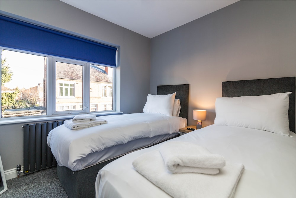 30 Charnwood Avenue view 4
