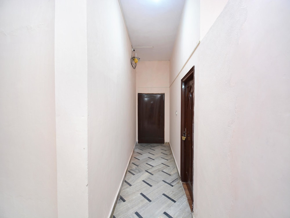OYO 30358 Hotel Asia Palace view 5