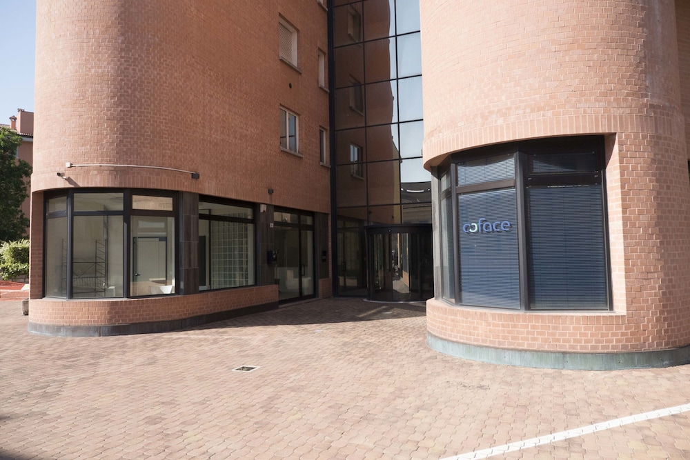New, Spacious, Bright, Elegant Loft Apartment With Balcony. Opposite the Hospital S. Orsola