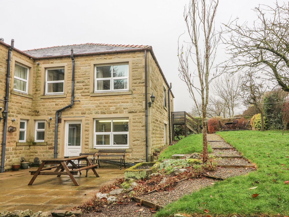 Skipton Vacations - Laurel Bank Cottage - Property Image 1