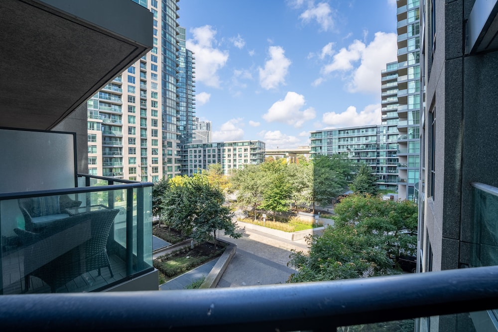 Jarvis Vacation Suites