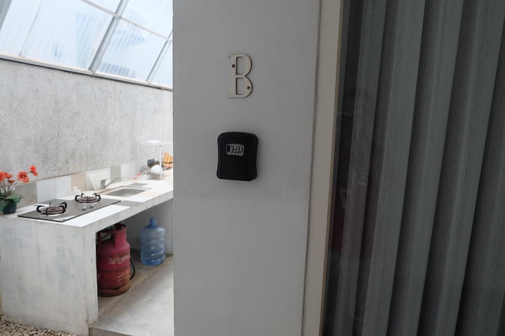 Pom Pom's Bali Apartments