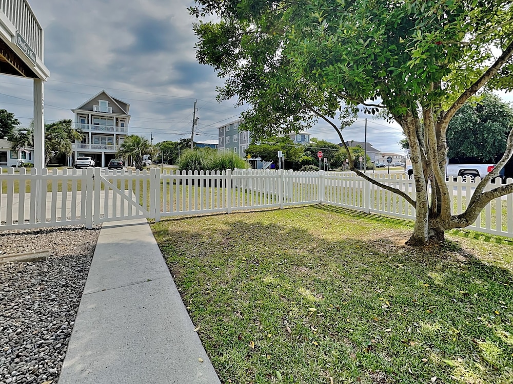 Dooley's Place by Carolina Retreats