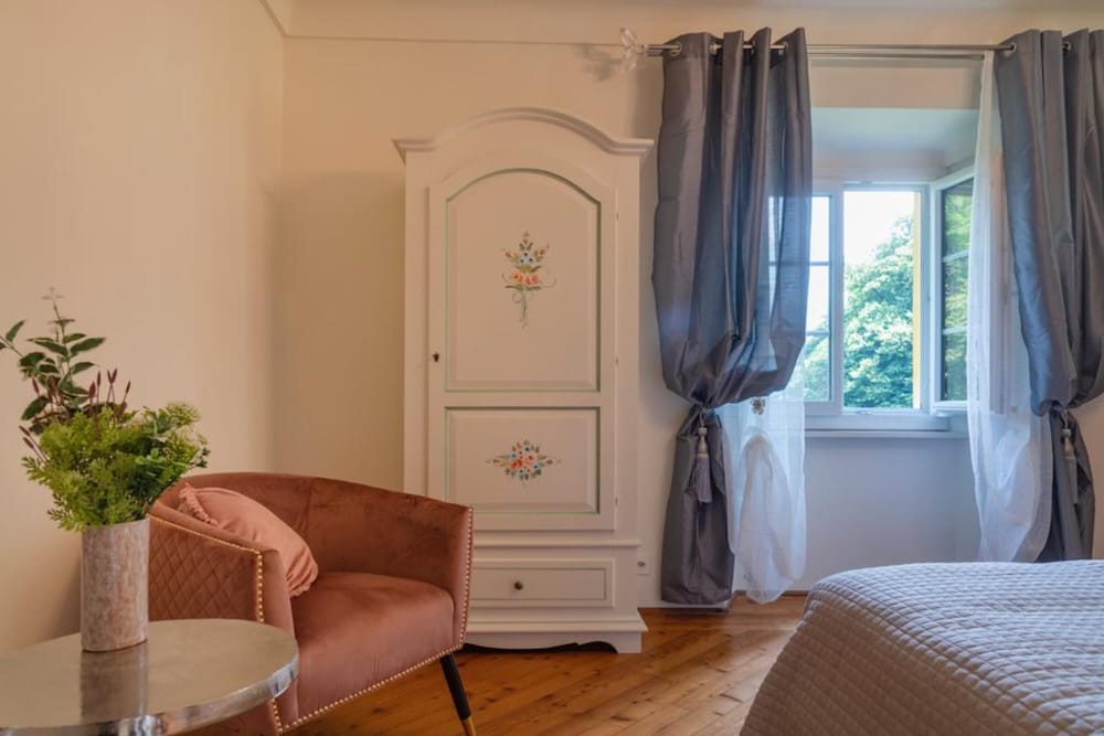 Palazzo Sacro Monte 1 Brissago Experience