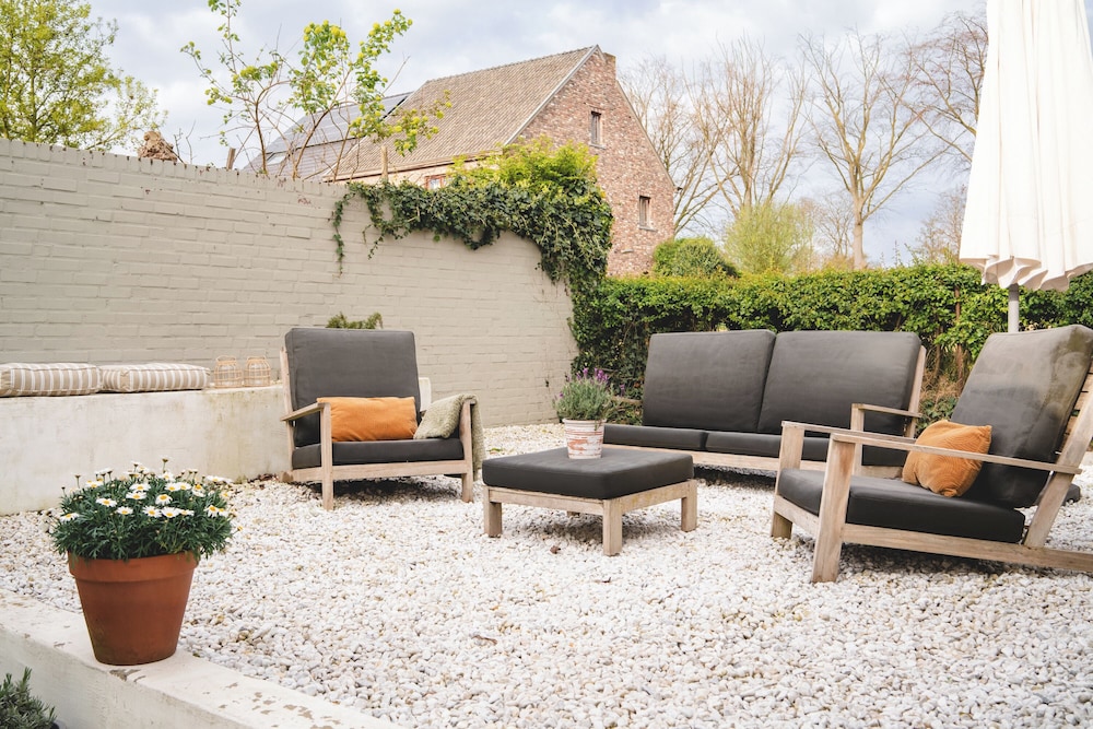 Maas Suites - The River House