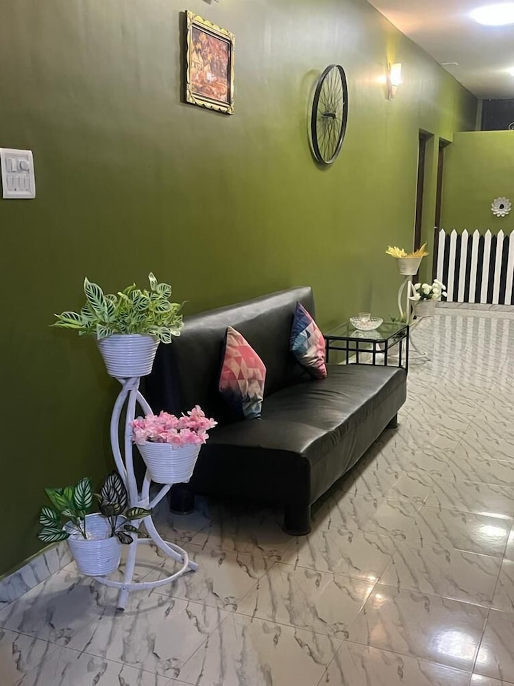 Casa Almeida Guest House